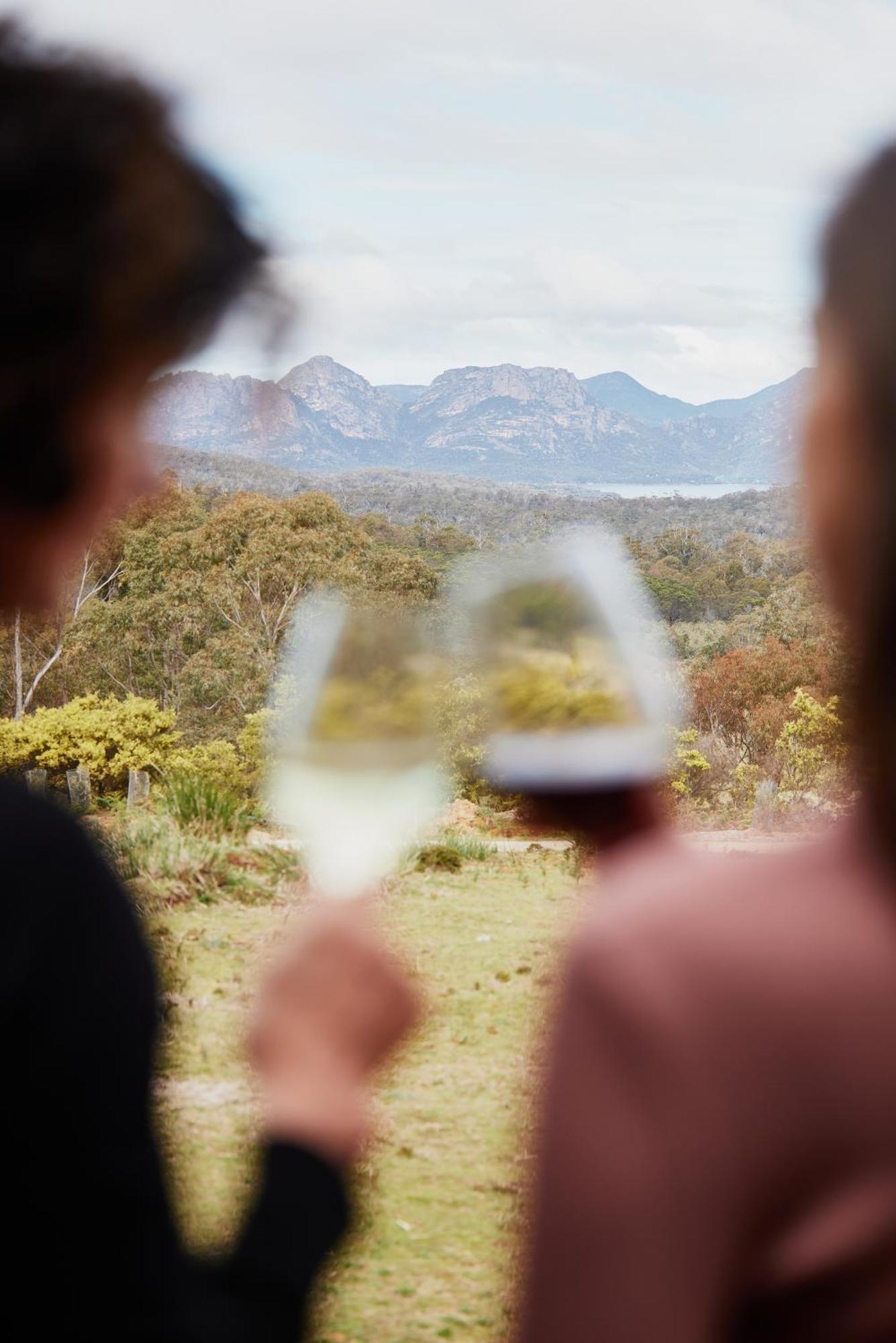 Freycinet Resort Коулс Бей Екстериор снимка